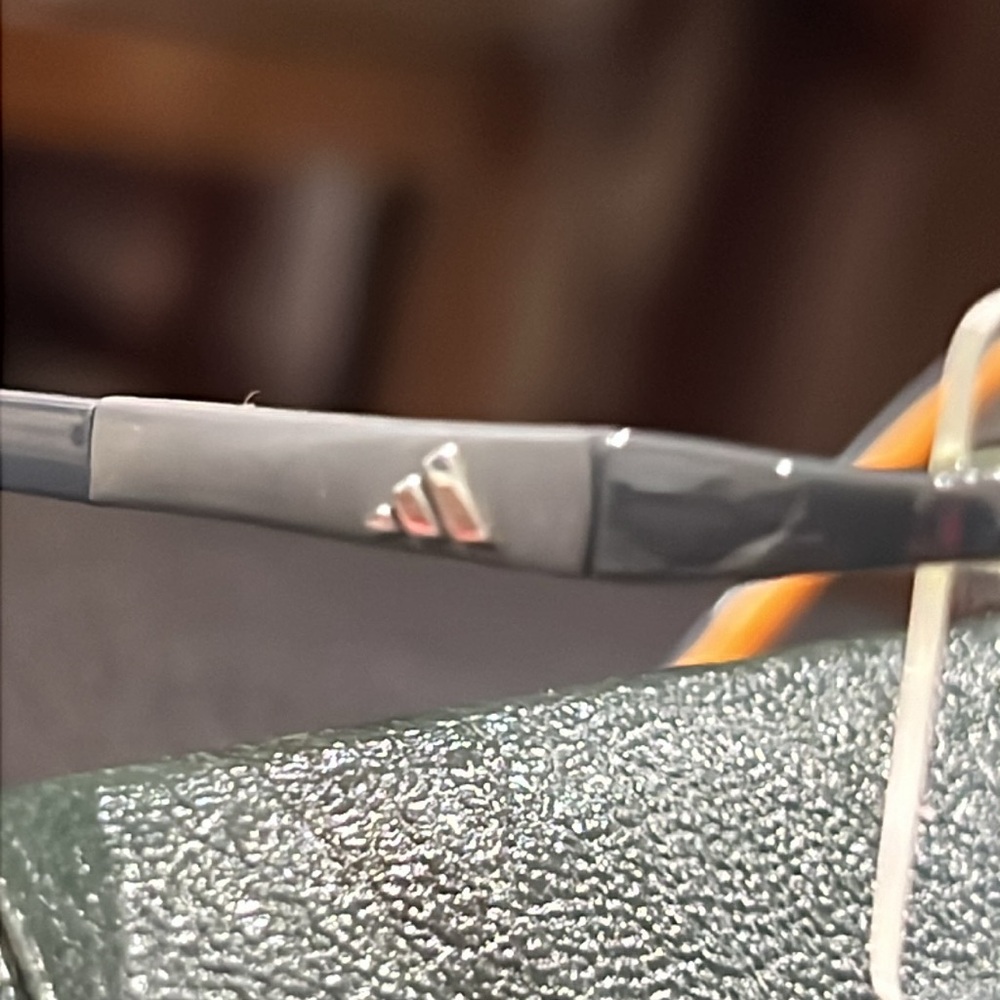 Adidas “frames” - Picture 3 of 10